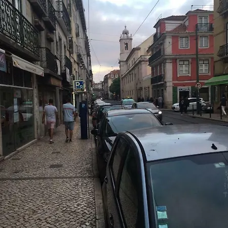 Safary House Лісабон