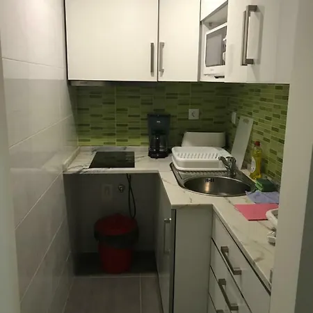 Safary House Апартаменти