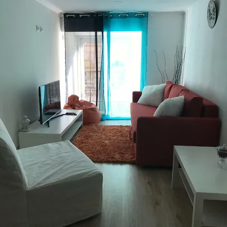 Safary House Апартаменти